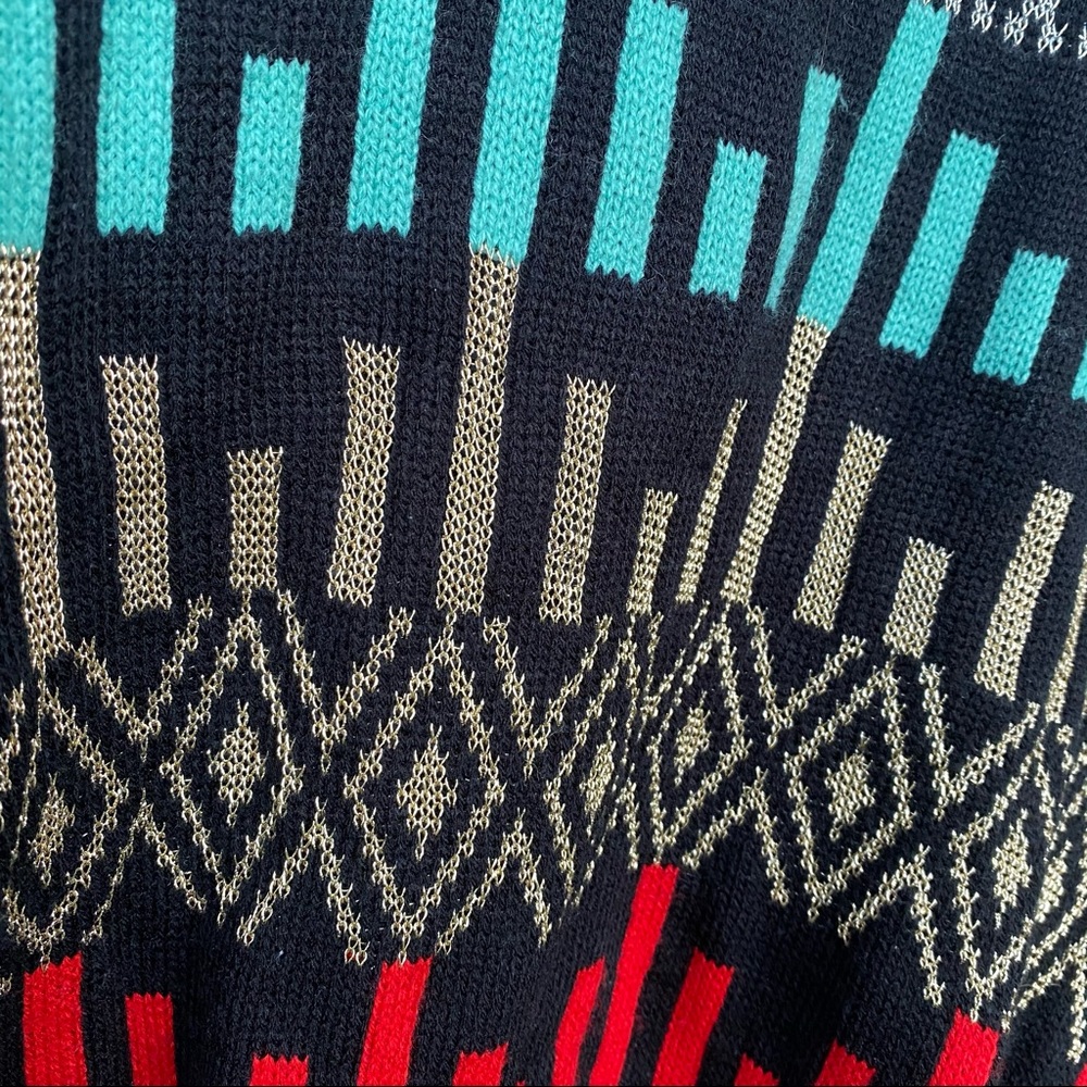 Hot & Delicious Black Pattern Aztec Cardigan - Picture 4 of 5